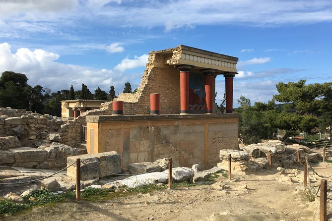 WeGuide Knossos palace - Price and value: what $72.56 buys you (and what it does not)