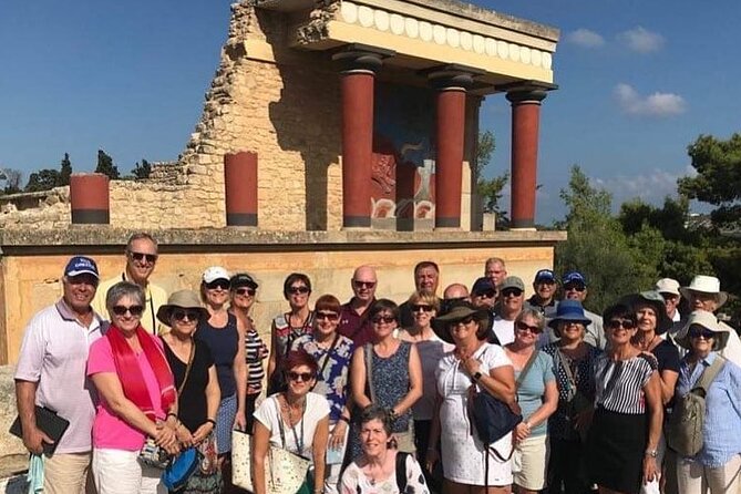 WeGuide Knossos palace - Dress code, pacing, and your best way to prepare