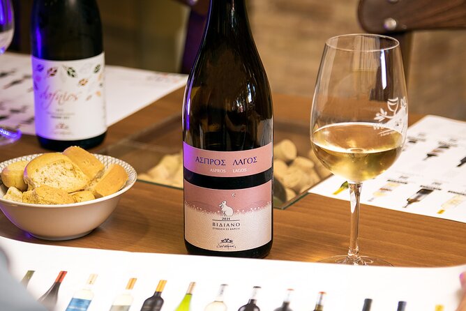 "YAMAS" - Winery tour &wine tasting - The 1 hour 20 minute structure: cellar tour, tasting room, and how it stays relaxed