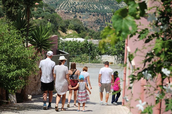 "YAMAS" - Winery tour &wine tasting - Who should book this, and who might want a different style of winery day